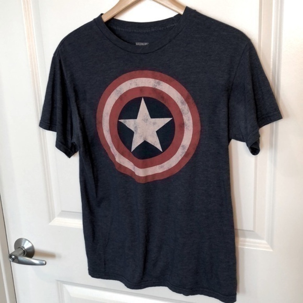 MARVEL | Men’s MARVEL Logo Blue T-Shirt, Size Small
